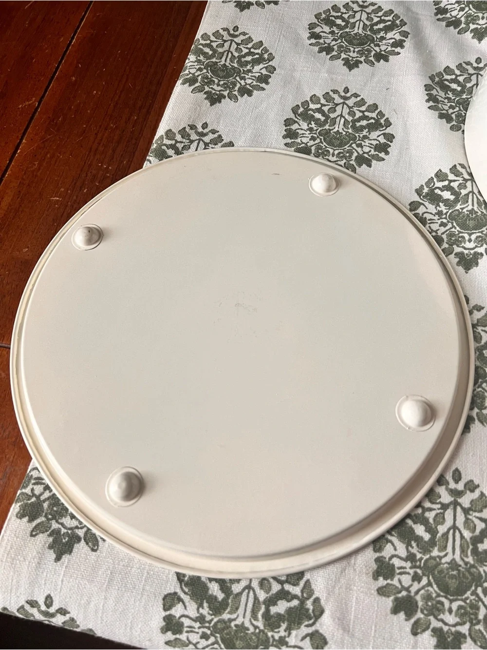 Retro Vintage Style Cake and Pie Holder
